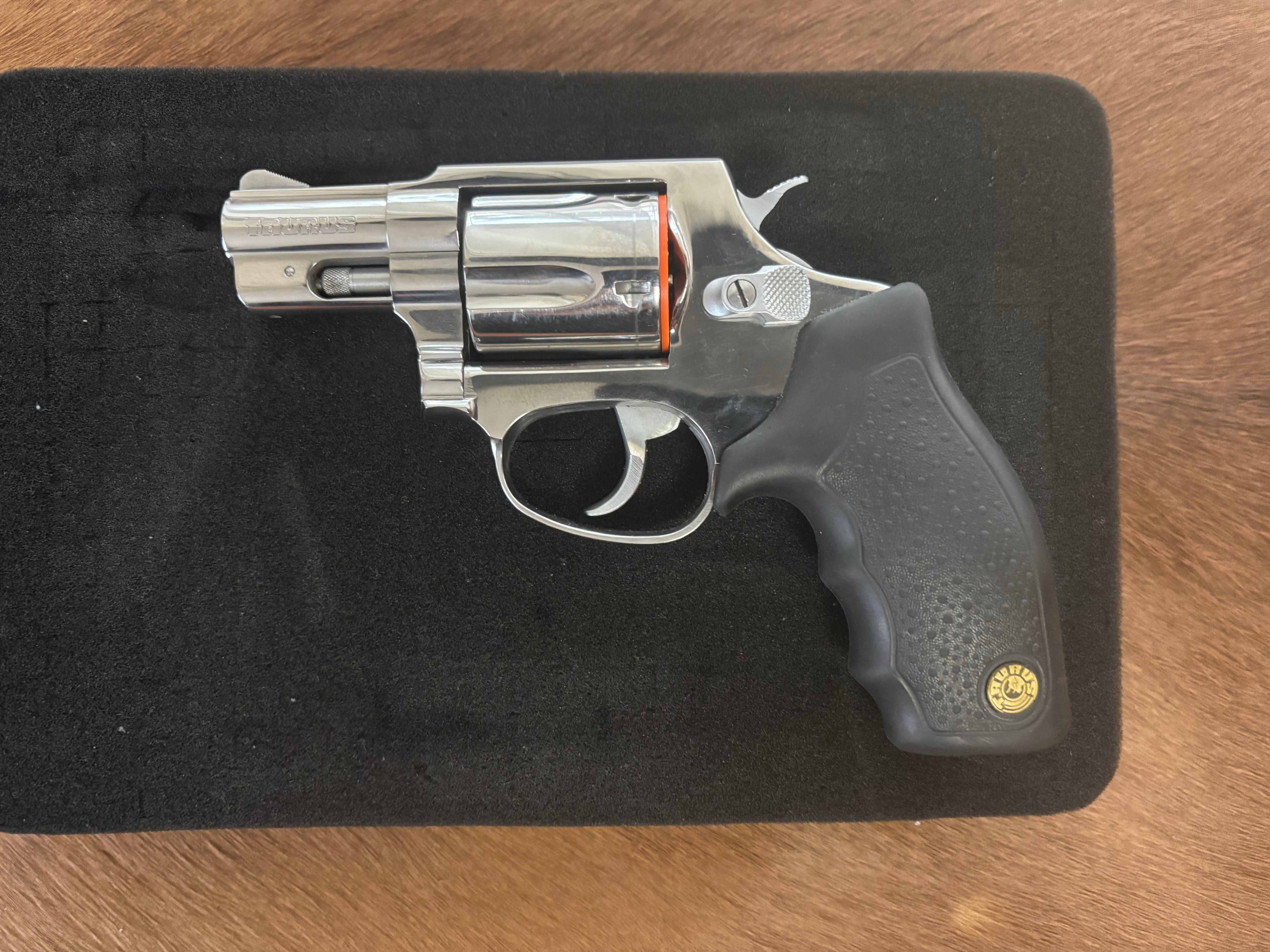 Taurus .38 Special revolver (5-shot) - Image 1