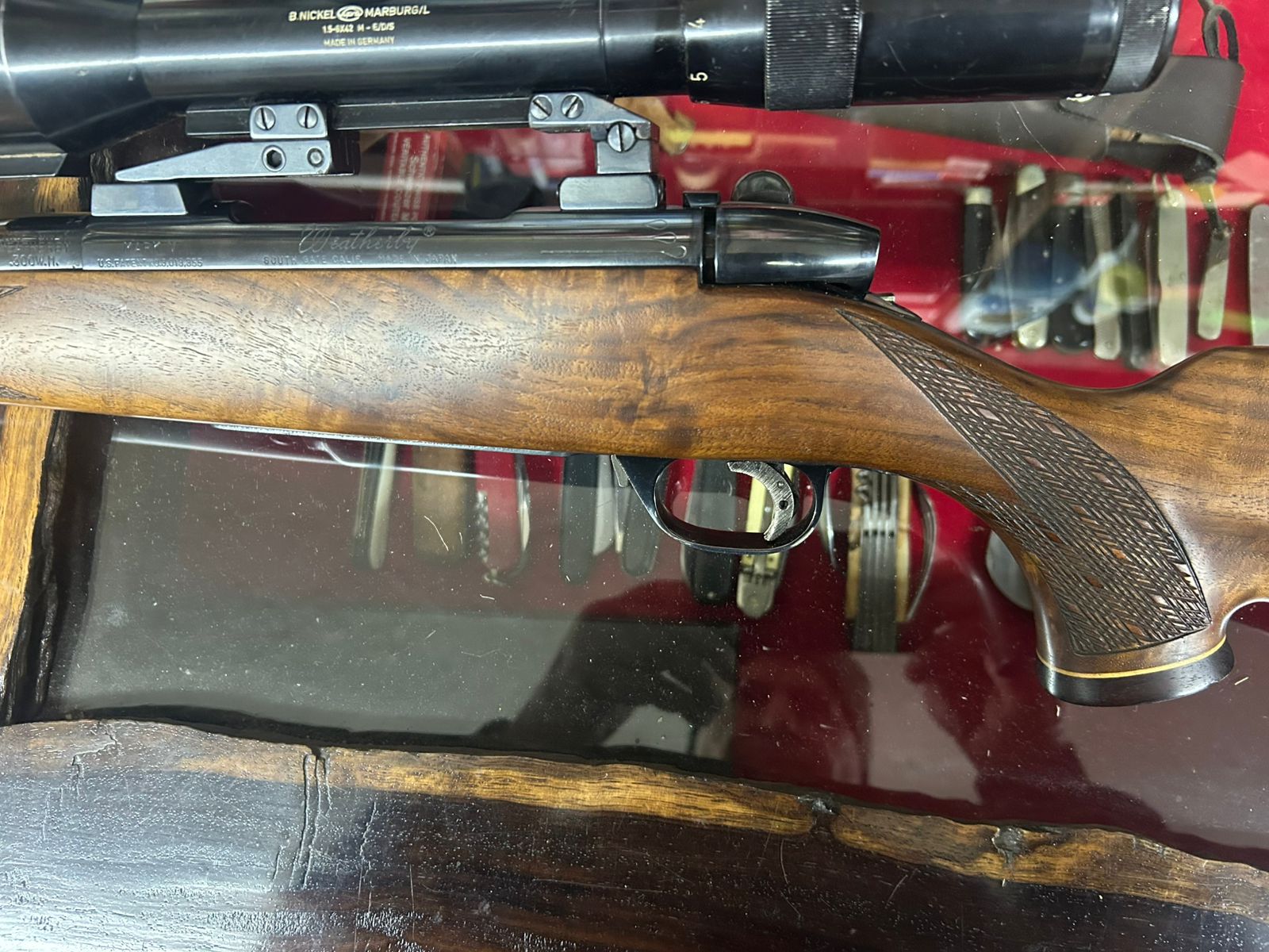 Weatherby MK5 300 Win - Image 8