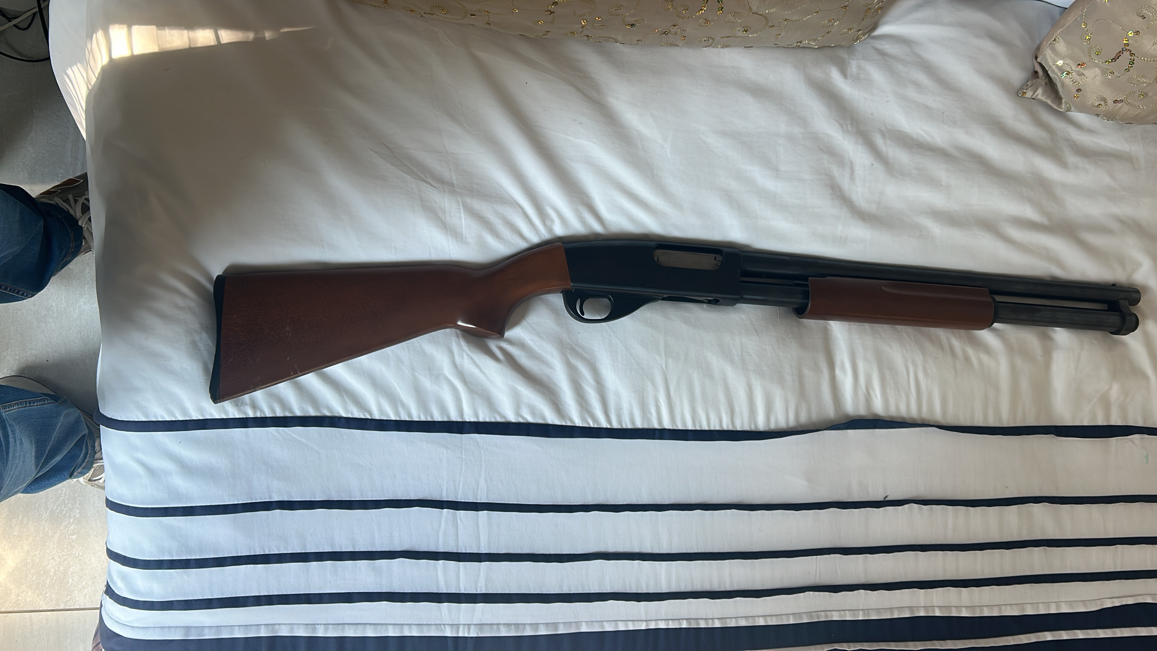 Smith & Wesson model 916A 12GA