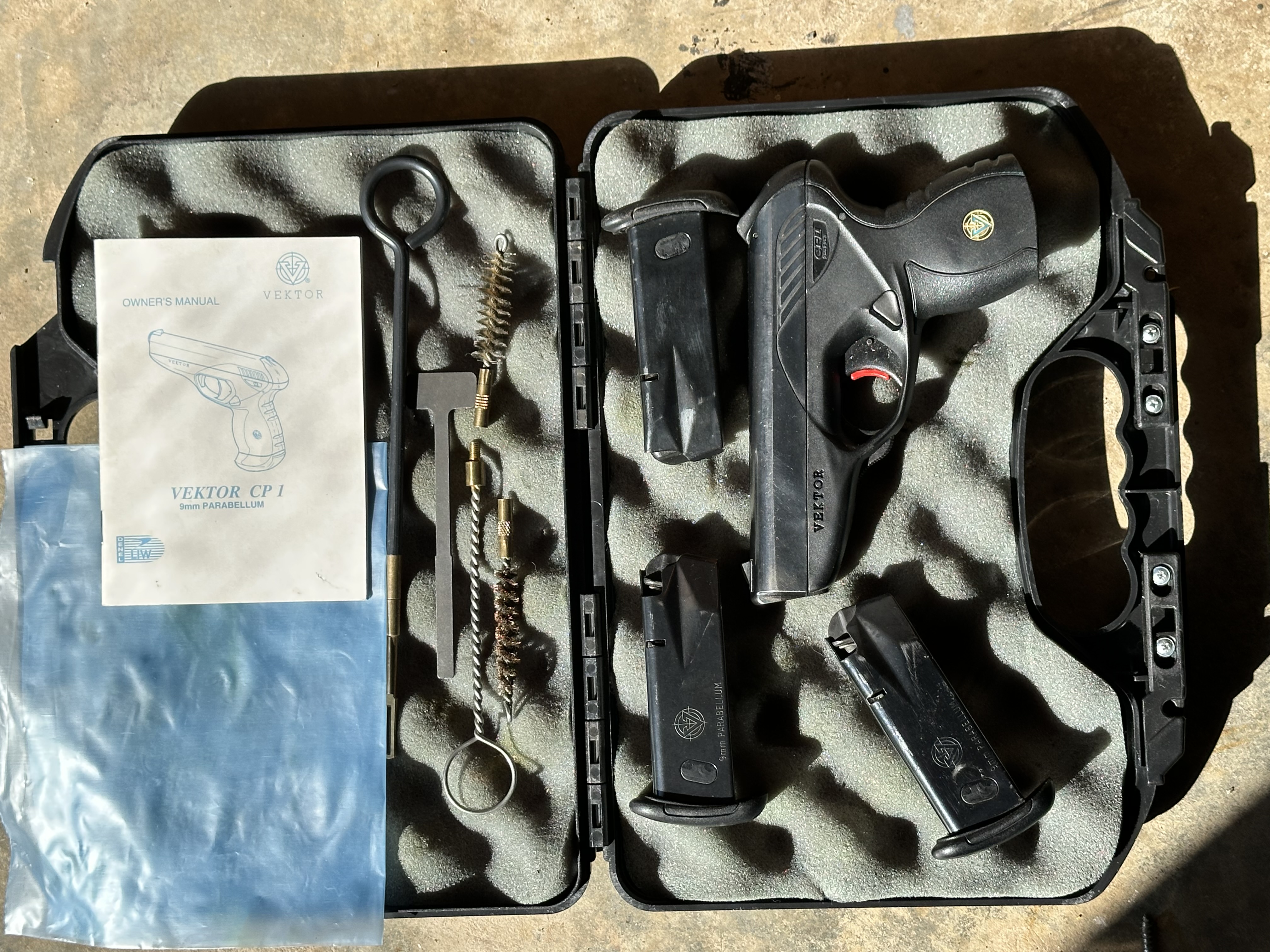 Vector CP1 9mm Par Pistol