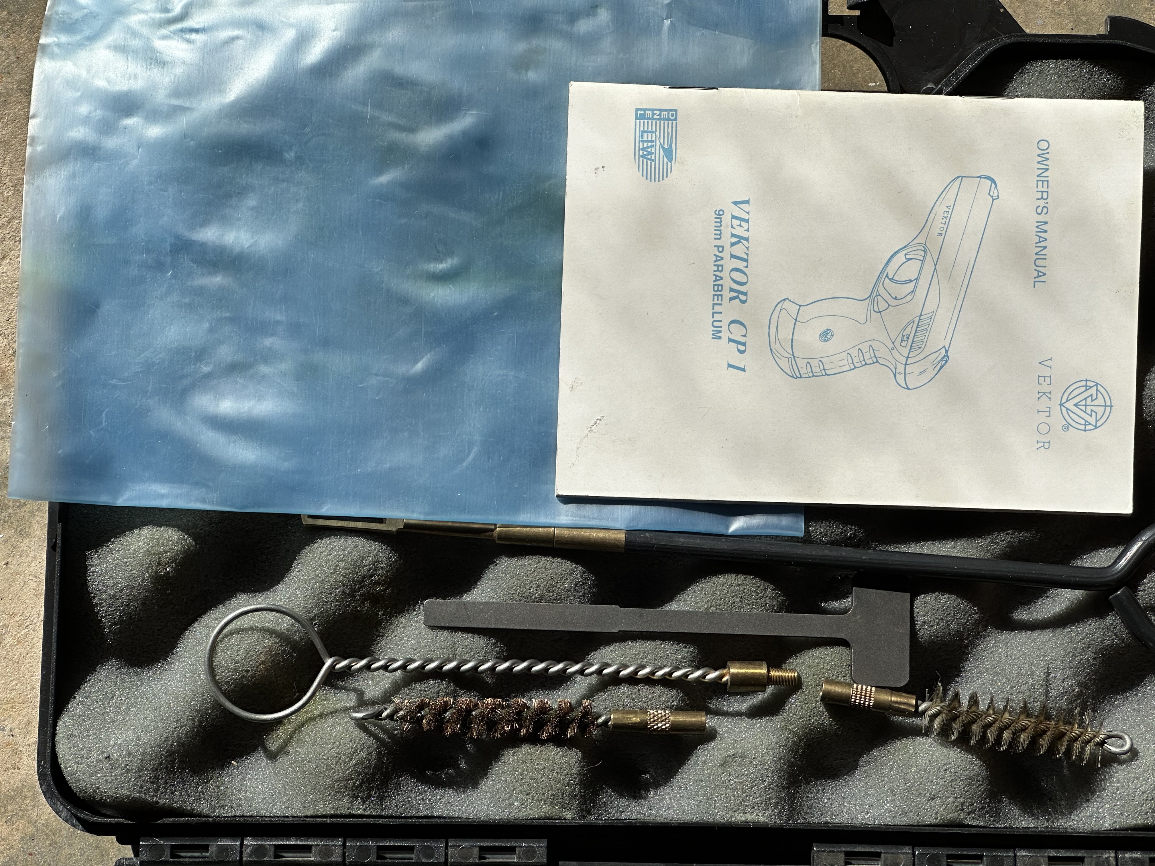 Vector CP1 9mm Par Pistol - Image 3