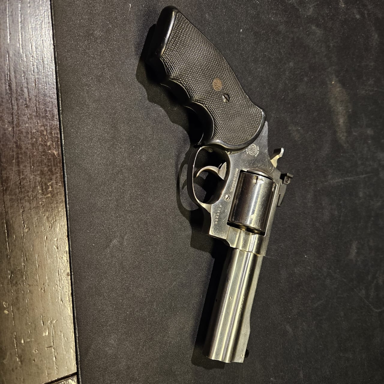 Rossi model 972  .357/38 revolver - Image 2